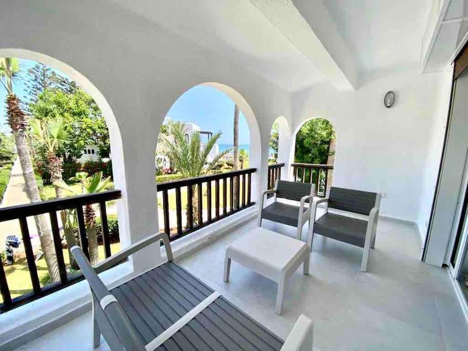 Villa Avec Rooftop Bahia Smir Bord De Mer Fnideq Exterior foto